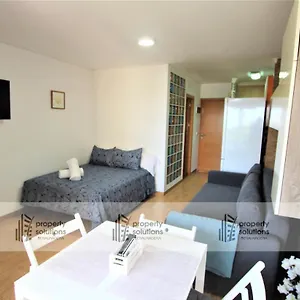 335-iris-apartamentos-piscina-y-playa-perfecta.es-andalucia.com/